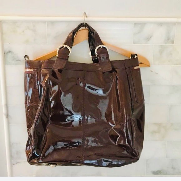 Italy ⭐️ Via Repubblica ⭐️ shoulder tote - Picture 5 of 13